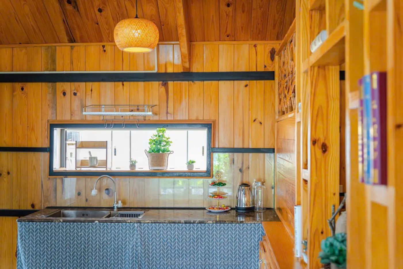Lan Hoa Home